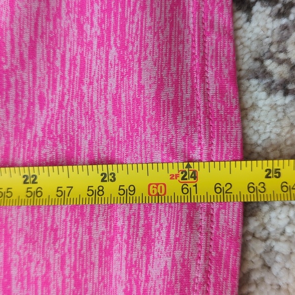 Under Armour half zip - Picture 4 of 5